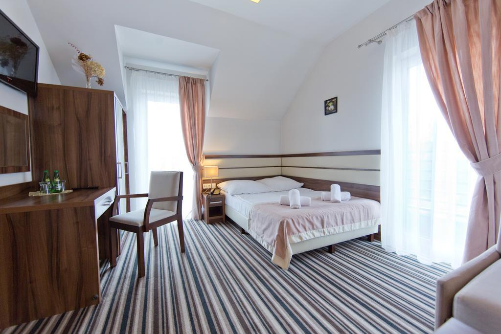 Pensjonat Lysica Wellness & Spa Swieta Katarzyna  Extérieur photo