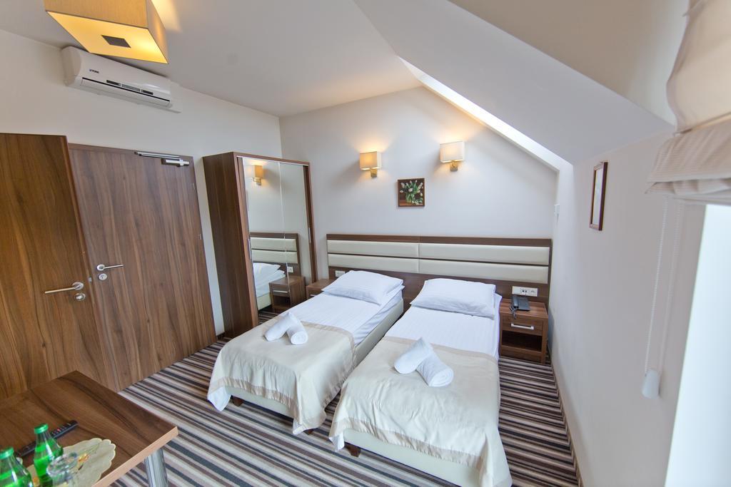 Pensjonat Lysica Wellness & Spa Swieta Katarzyna  Extérieur photo